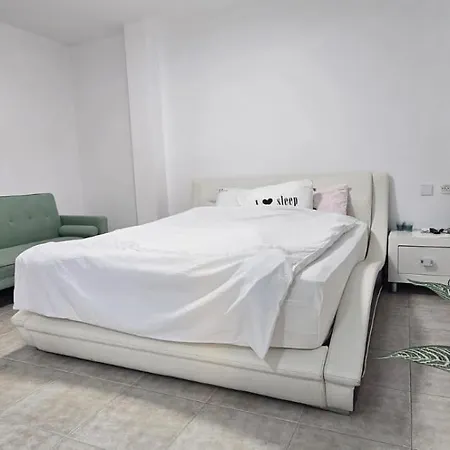 בקצה הקשת - יחידת אירוח מפנקת בירוחם Apartment Exterior photo